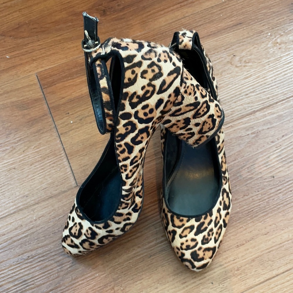 White House black market cheetah pony heels
